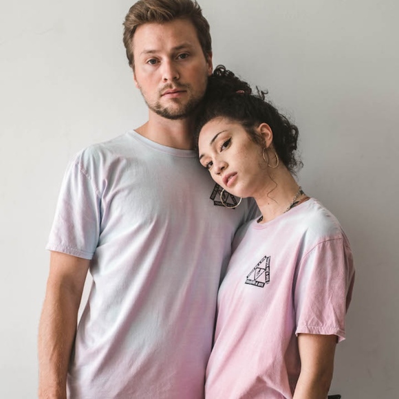 🔥TOUCH ME & DYE unisex color changing t-shirt - Picture 4 of 8